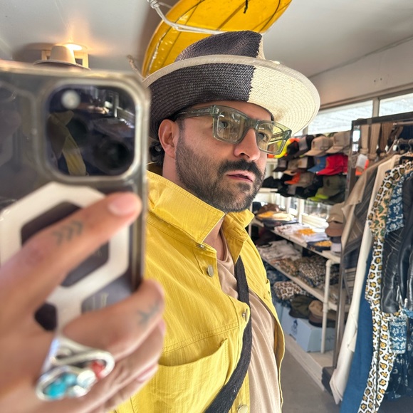 Meet your Posher, K lito - Picture 2 of 6